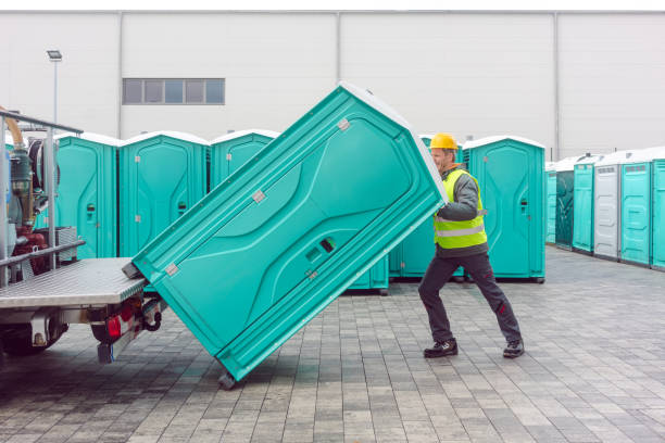 Best Construction site porta potty rental  in Lambertville, MI